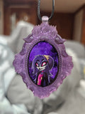 Octavia pendent