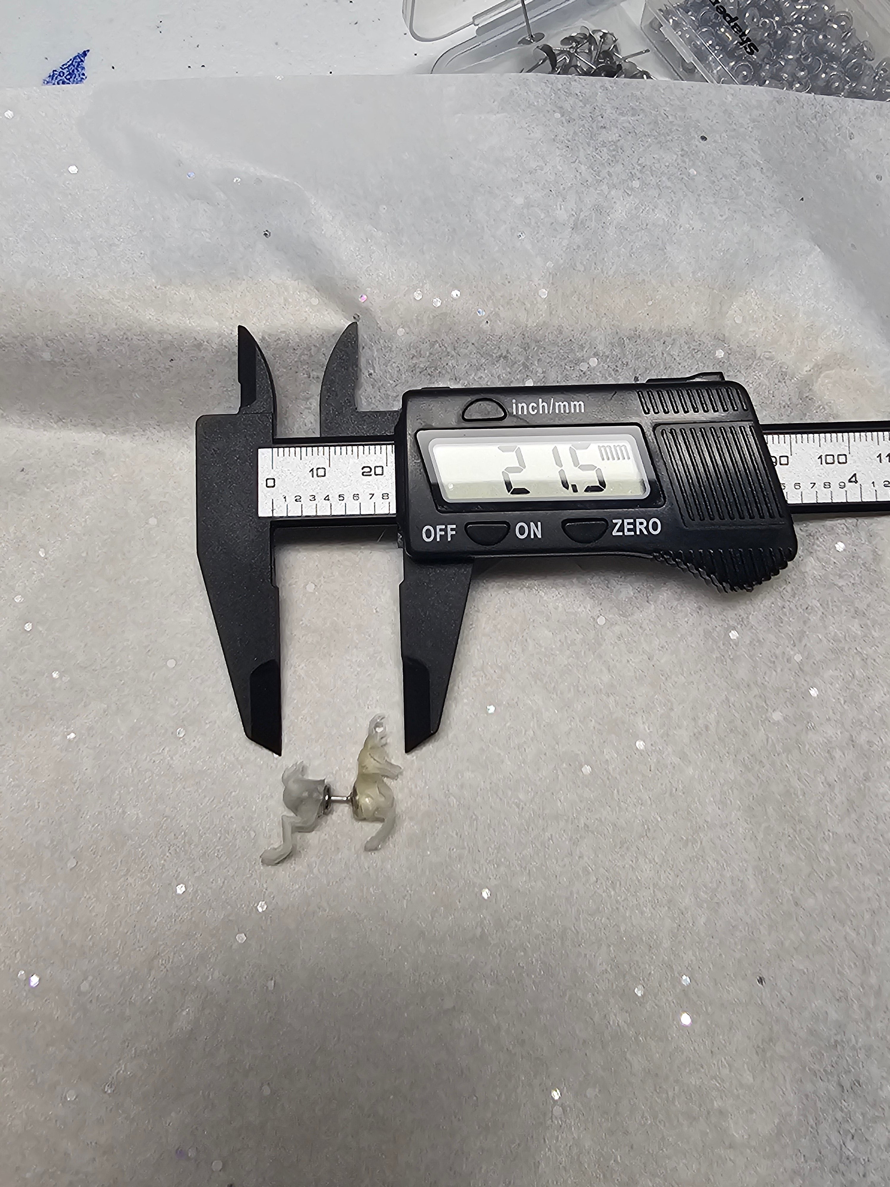 Alastor diy deer earrings NO BALLS